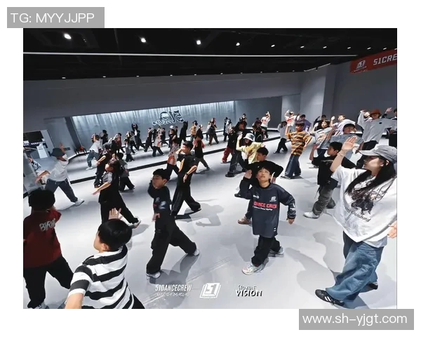 上海街舞队实力蜕变引发热议街舞文化新潮流探索 上海街舞队实力蜕变引发热议街舞文化新潮流探索