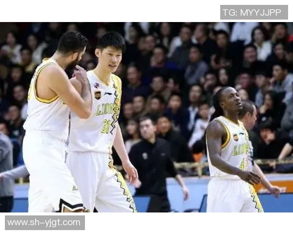 杭州篮球队以98分领跑世界锦标赛积分榜展现强劲实力 杭州篮球队以98分领跑世界锦标赛积分榜展现强劲实力